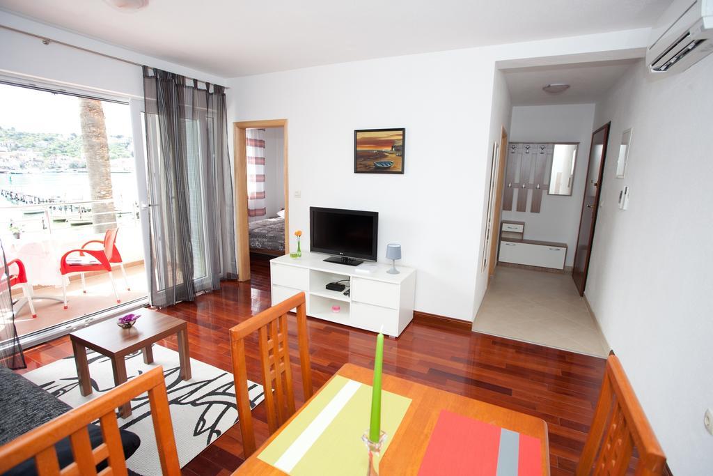 Apartments Svjetlana Τρογκίρ Εξωτερικό φωτογραφία