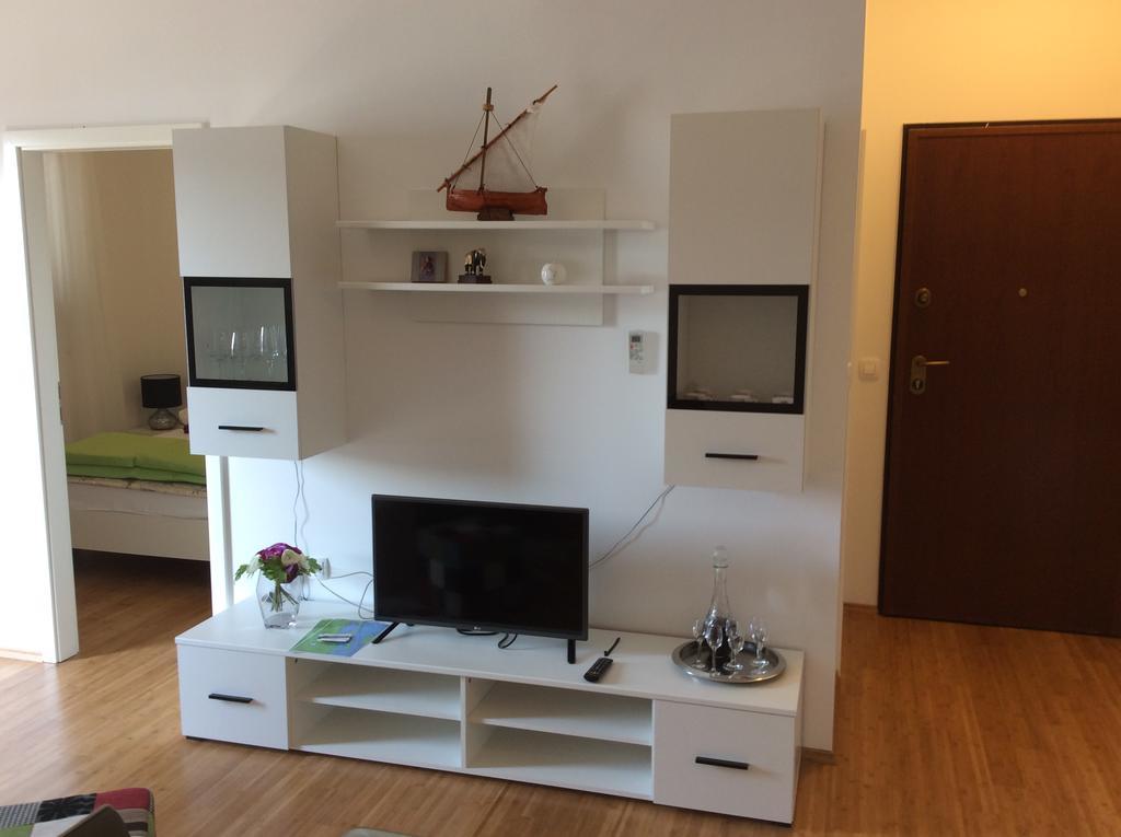 Apartments Svjetlana Τρογκίρ Εξωτερικό φωτογραφία