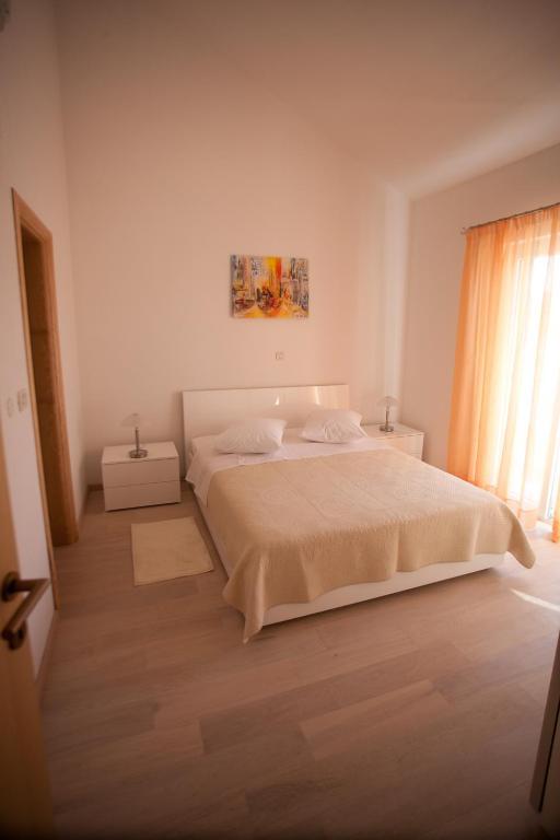 Apartments Svjetlana Τρογκίρ Δωμάτιο φωτογραφία